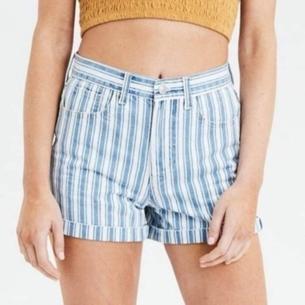 NWT‎ American Eagle High Waisted White Blue Striped Mom Shorts 4